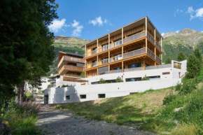 Отель Alpine Lodge Chesa a la Punt, Понтрезина